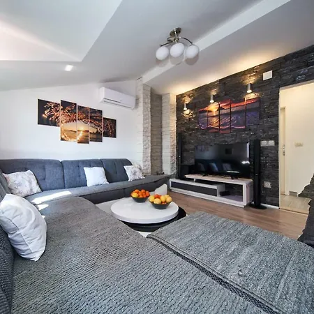 וילה Luxury Loft 